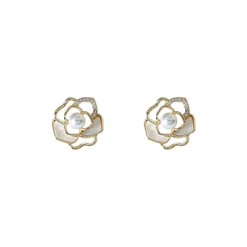 White Drop Oil Pearl Diamond Flower Earrings Fashion Light Luxury Personality Stud Earrings