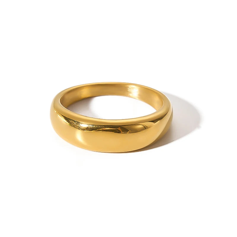 Ins Fashionable Stainless Steel 18K Gold Plating Simple Design Smooth Surface Finger Ring Jewelry Women