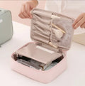 Large Capacity Custom logo PU Makeup Bag Fashionable Polyester Makeup Organiser Zipper Closure Waterproof Hanging Wash Bag