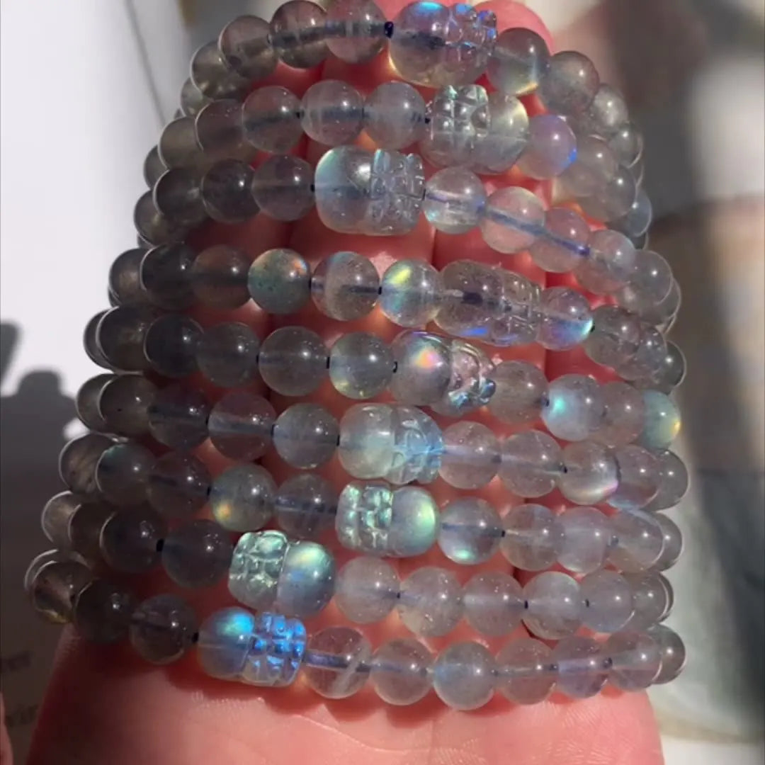 Luxury Natural Healing Quartz Mini Moonstone Cute PIXIU Feng Shui Charm Beaded Bracelet for Lucky Gift