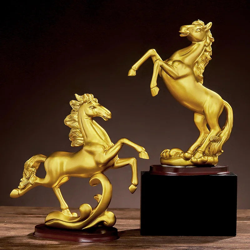 Wholesale Creative Golden Resin Craft Ornaments Interior Decoration Retro Golden Horse Desktop Ornaments