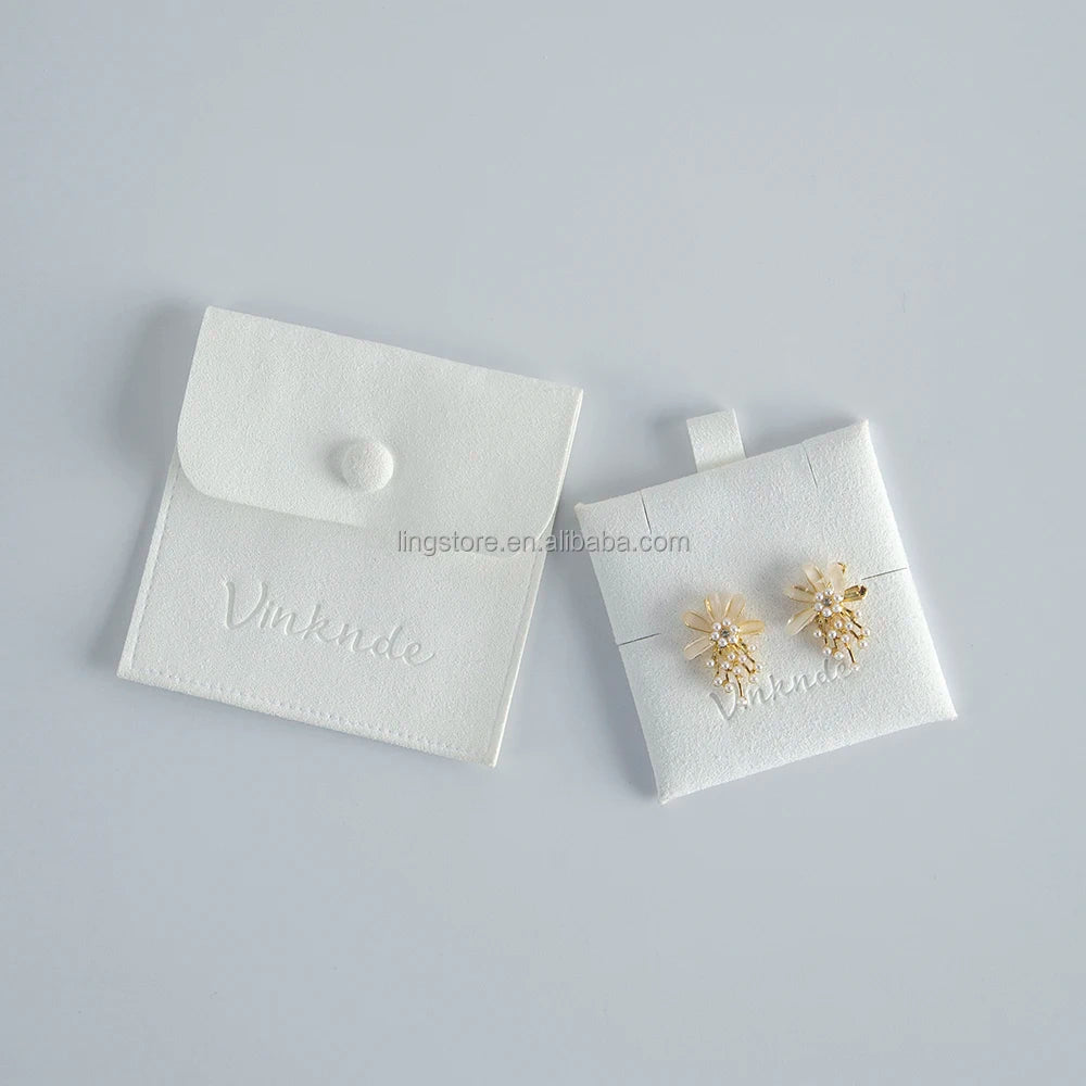Deboss Printed Luxury White Jewelry Packaging Bag Pouch Stamped Button Insert Pad Beautifully Designed for Fashionable Women