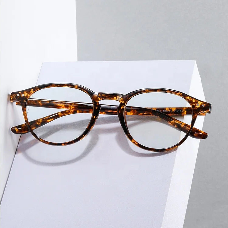 DOISYER Retro Gamer Frame Anti-Glare Eyeglasses for Women Small TR90 Amber Blue Light Blocking Computer Glasses Print Pattern