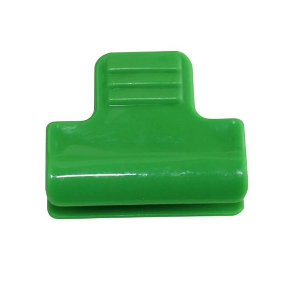 16mm Plastic Vines Tied Buckles Green Pipe Clamp Poly Film Fixed Strapping Clips