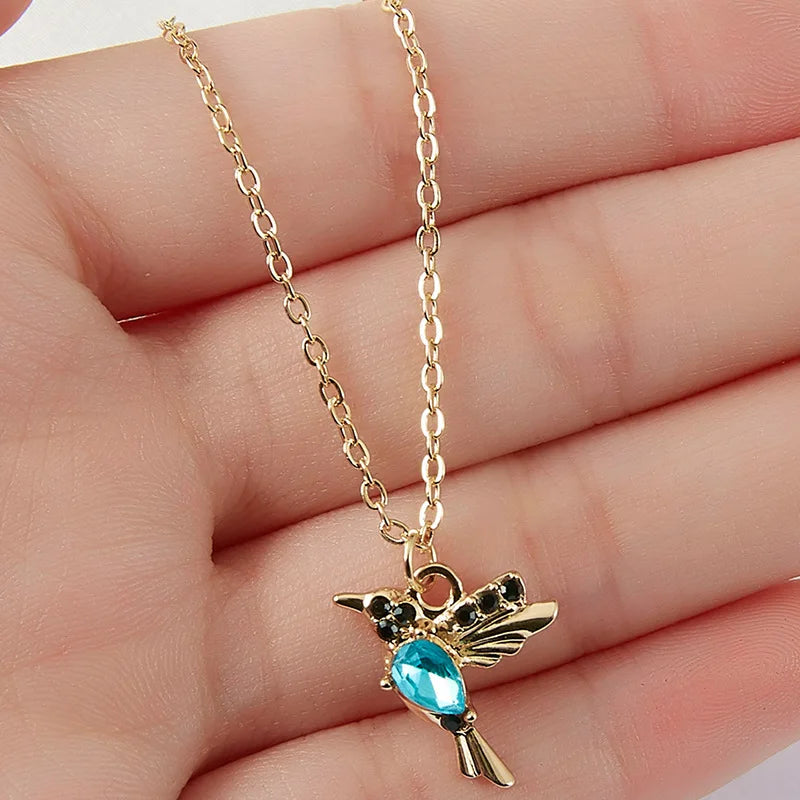 New Crystal Animal Hummingbird Necklaces Fashion Gold Color Clavicle Chain Birds Pendant Necklace Collares Mujer