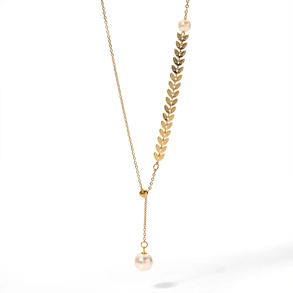 Romantic Stainless Steel 18K Luxury Leaf Pearl Bead Pendant Chain Necklace for Women Clavicle Pendant Necklace