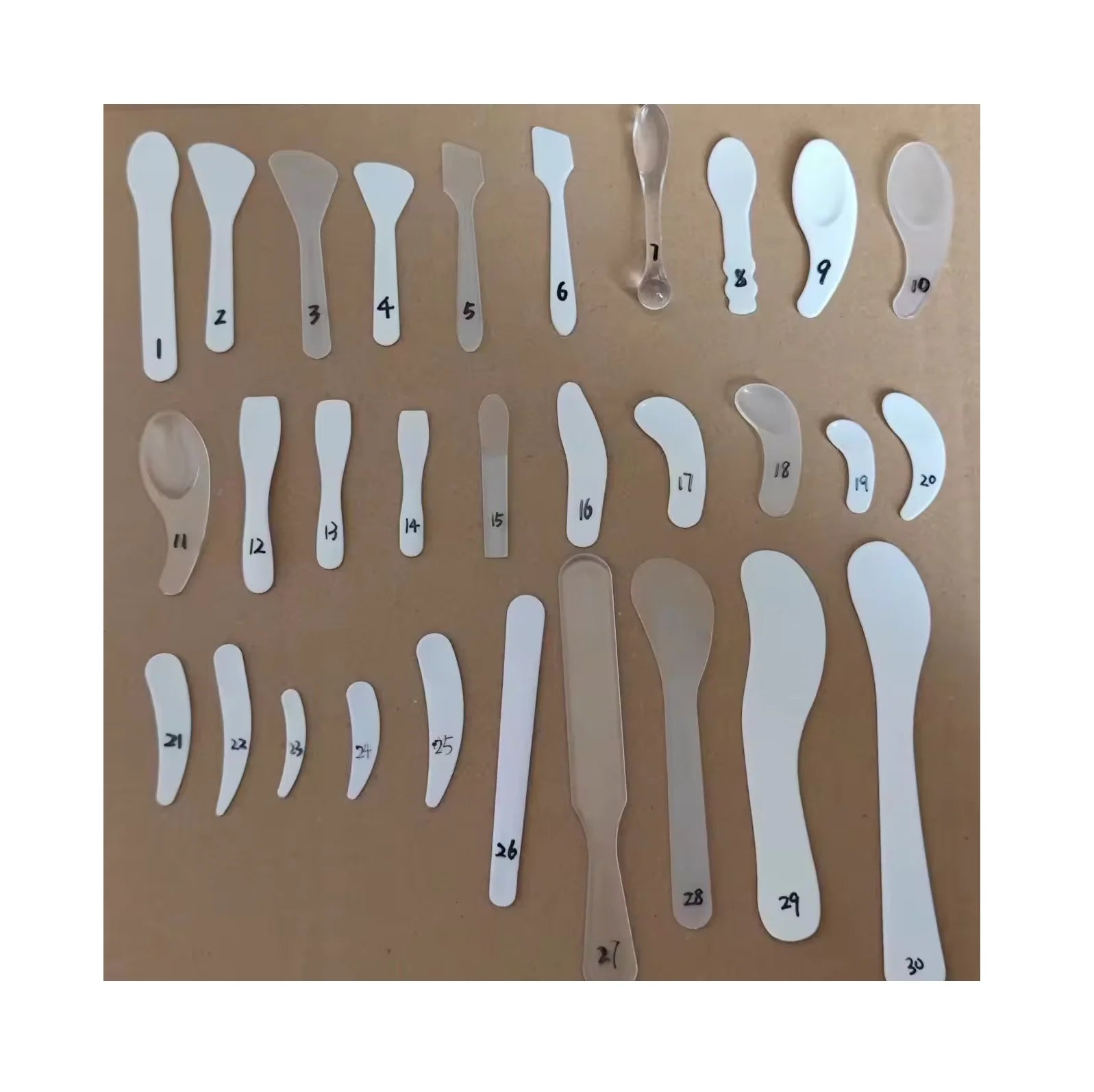 Small Plastic Cosmetic Spatula for Facial Eye Cream Spoon Scoop Makeup Spatulas Supplier Custom Logo