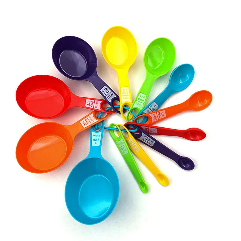 Eco-Friendly Plastic Measuring Cup 12-Piece Set with Kitchen Scale and Baking Measuring Spoons