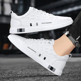 Fashion Outdoor Casual Sports Shoes Men's High-quality Running Shoes Luxury Skateboarding Shoes