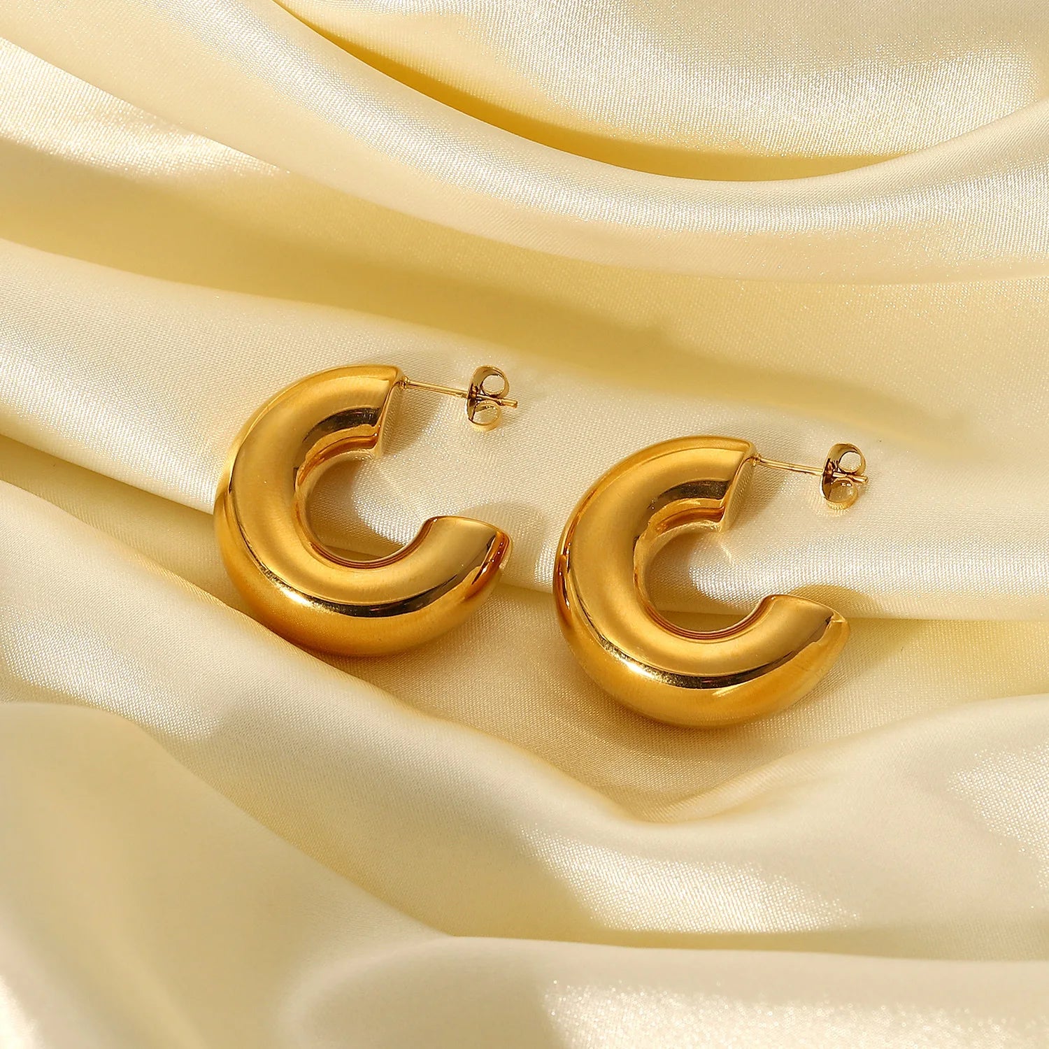 New Trendy Stainless Steel Hollow 18K Gold Plated C-Shaped Chunky Earrings for Women