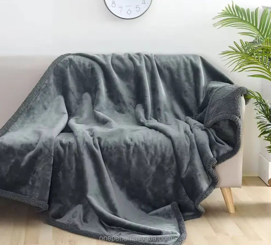 Dog Blanket Promotion for Sofa Bed Waterproof Pet Blanket Reversible Sherpa Fleece Furniture Protector Cover