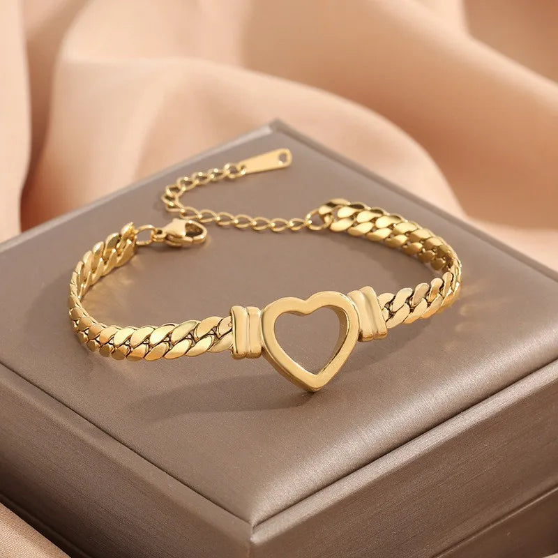S11449  Chic Gold Plated Stainless Steel Hollow Love Heart Necklace & Bracelet Women Accessories Jewelry Sets