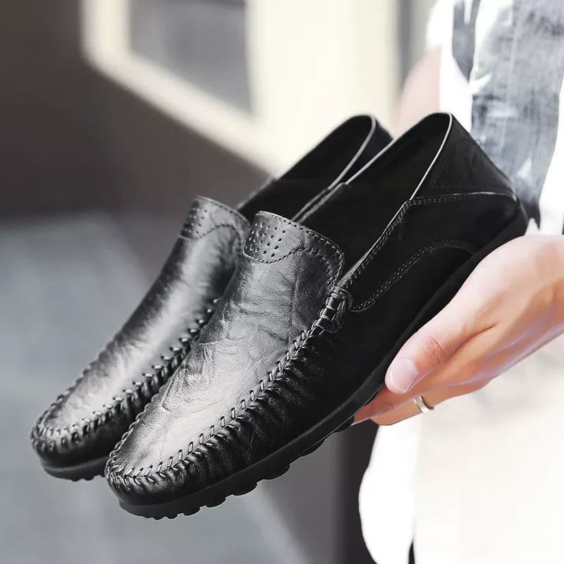 2026 New Design Vacuum Boom Sole Contrast Color Design Men Shoes