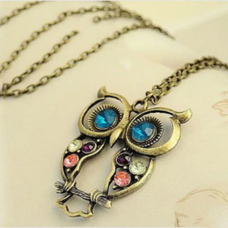 Women's Alloy Korean Version Jewelry Retro Color Drill Hollow Carved Lovely Owl Pendant Necklace-Gift for Anniversary & Party