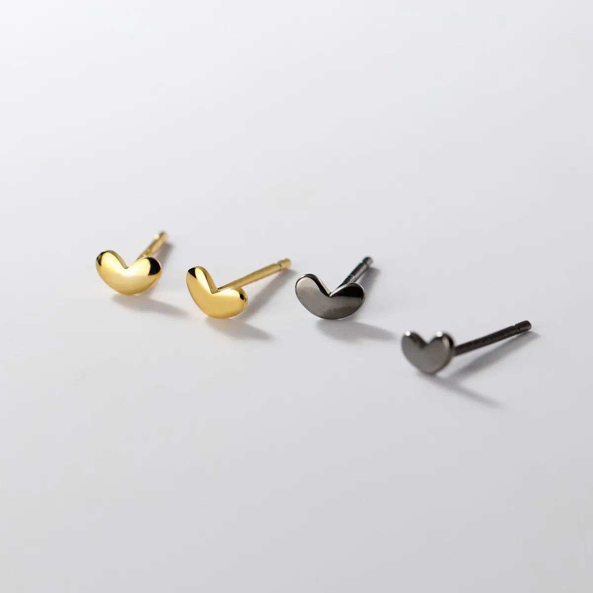 Fashion 925 Sterling Silver Mini Love Heart Shape 18K Gold Plated Stud Earrings Jewelry for Women Girls