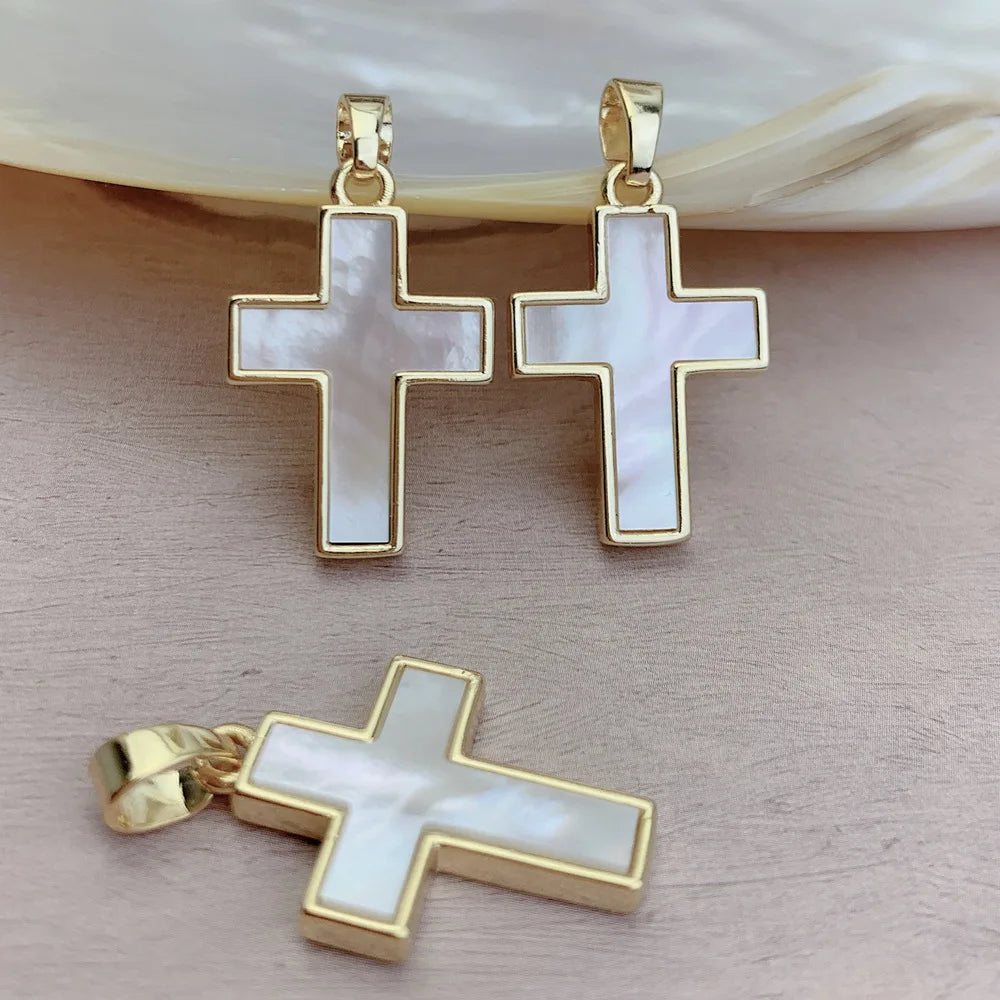Hot Selling 18K Gold Plated MOP Natural White Shell Pendant Mother of Pearl Cross Charm Christian Religious DIY Accessory