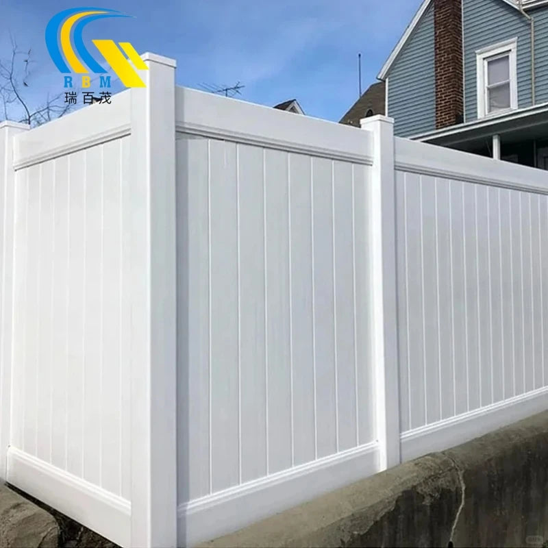 Contemporary Fence Panels Durable Waterproof Modern PVC Fence Privacy House Outdoor Garden Yard Vinyl Fence Factory Price