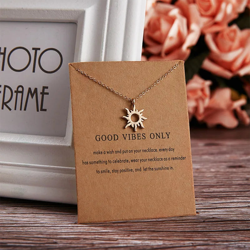 Fashion Gold Plated Minimalist Necklace Charm Clavicle Chain Necklace Wish Card Sun Pendant Necklace for Women
