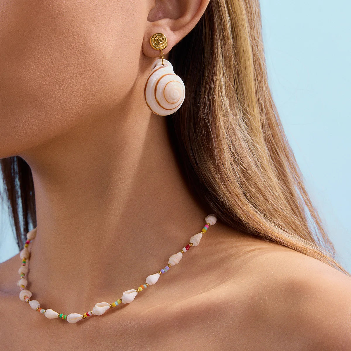 New Arrivals Beach Waterproof Jewelry 18K Gold Plated Stainless Steel Ocean Style Threaded White Conch Shell Earrings for Women