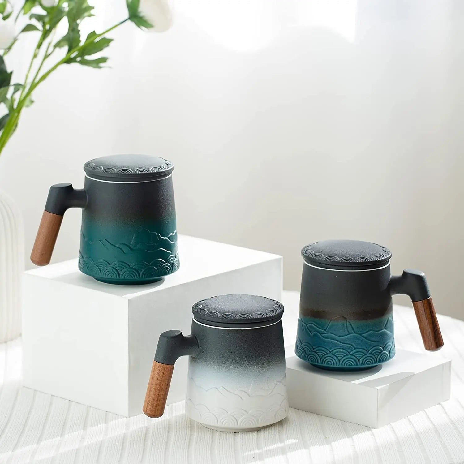 Personal Teacup Set With Lid Creative Chinese Tea Set Water Separation  Ceramic Mug