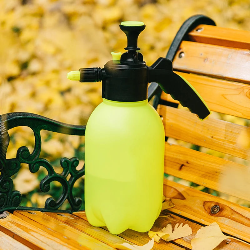 RUIPU 2L Water Cans Garden Plastic Plant Watering Can Indoor Sprayers Yellow Sprayer Flower Spray Bottle With Decompress Valve