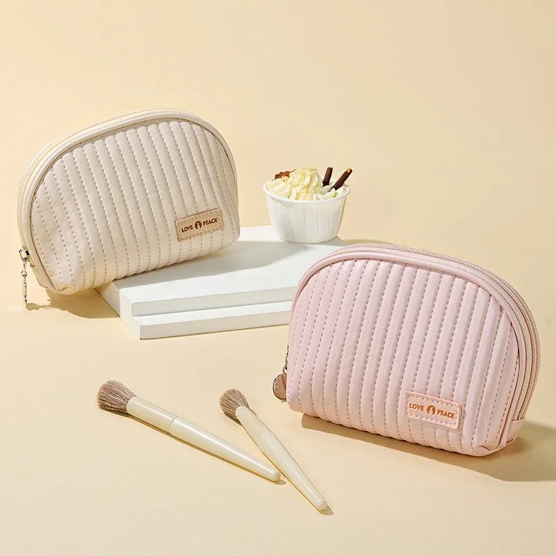 New Design Ladies Makeup Pouch Bag Fashion Travel Cosmetic Storage Bag Portable Cute Beauty Makeup Bag for Women