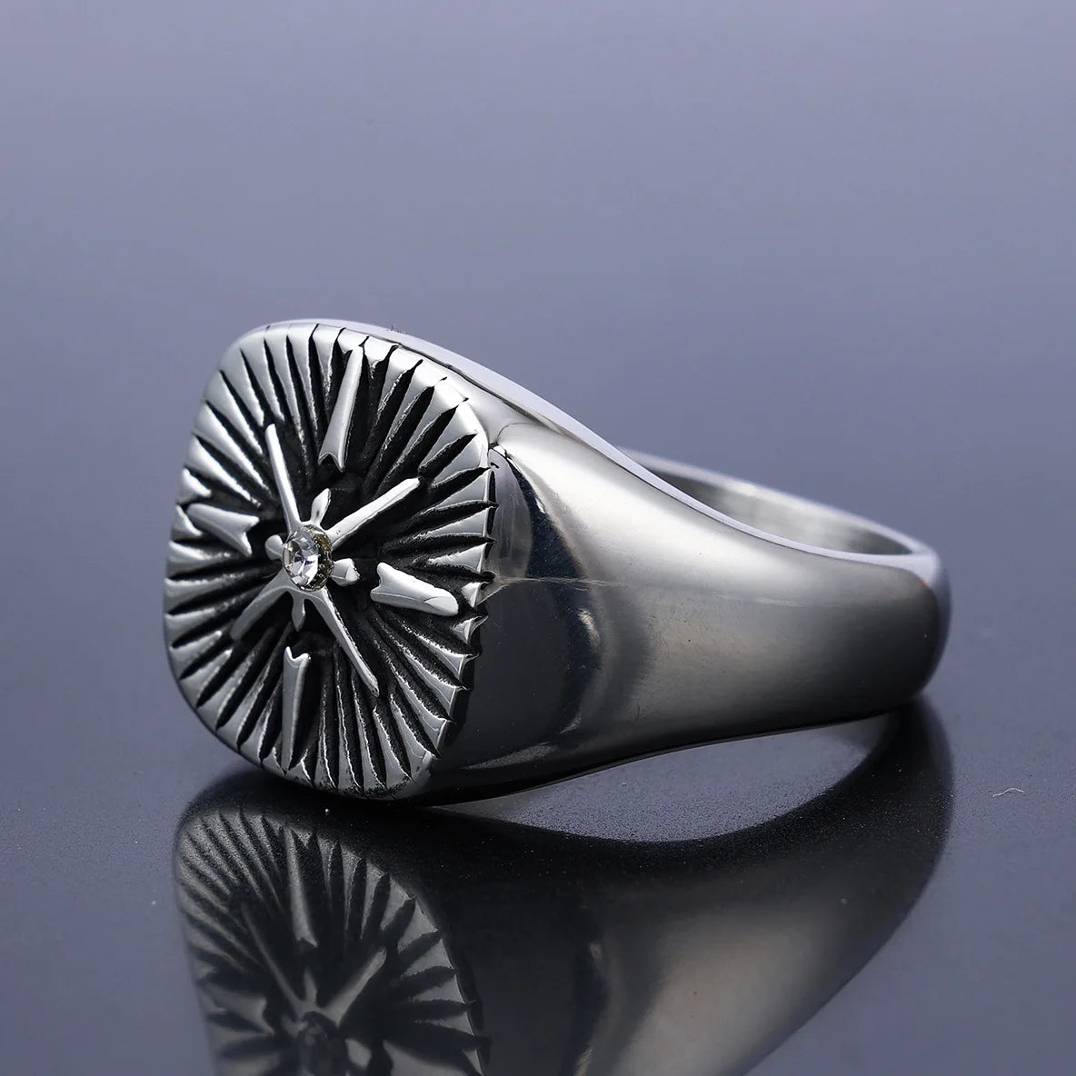Hot Selling Nordic Navigator Compass Cross Viking Ring Stainless Steel Jewelry for Men