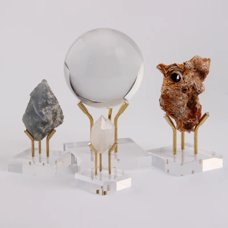 Hot Sale Luxury Varnished Acrylic Display Rack 8*8*7.5 cm for Fossils Minerals Rocks Crystal Ball or Stone Holder MegaBDM