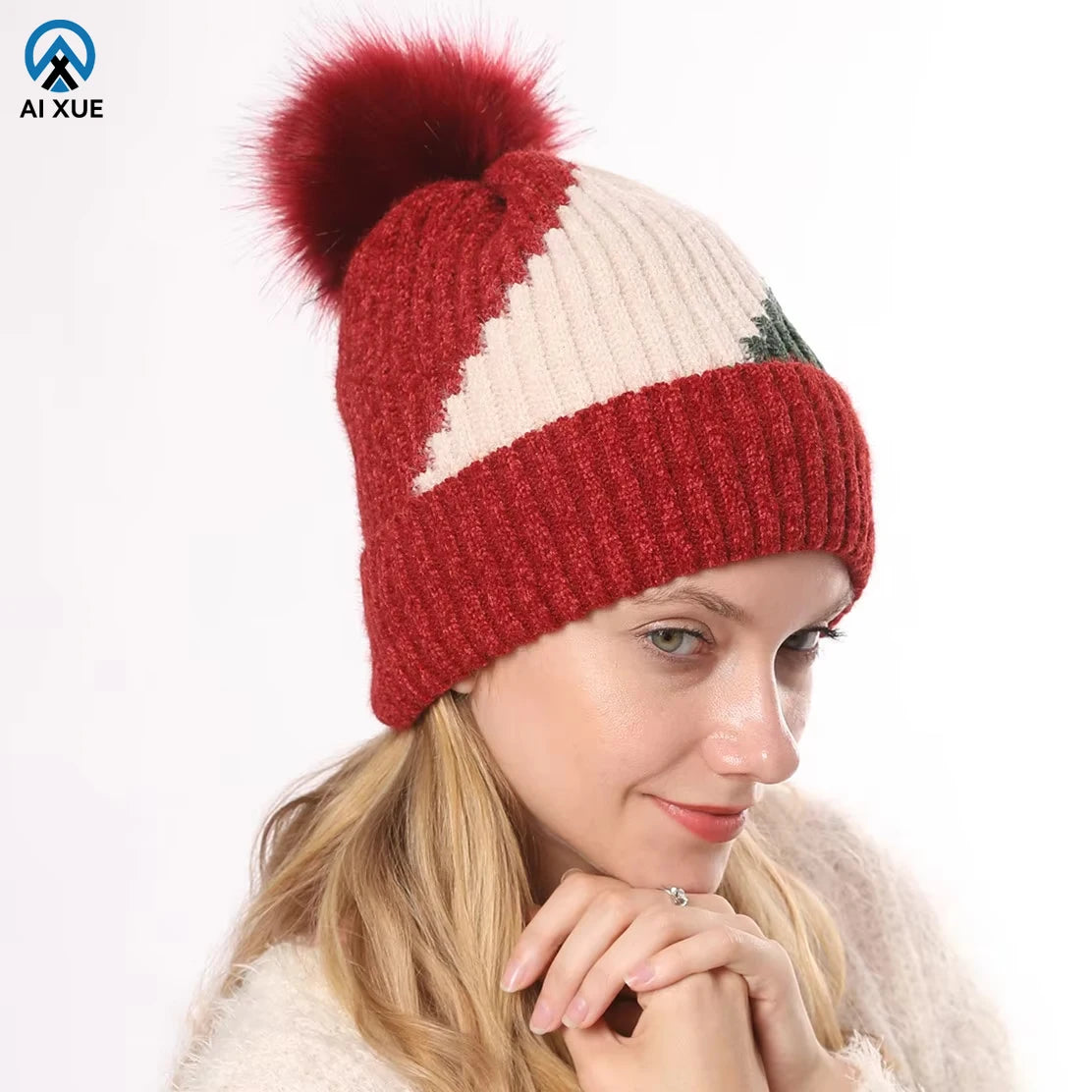 Europe America Wholesale Winter Warm Plush Knitted Hat With 3-Color Splice Hair Ball Designer Logo Printing Pattern Beanie Scene