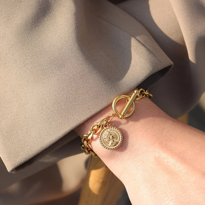 Vintage Texture Round Brand Queen's Head Image 18K Plated OT Buckle Stainless Steel Bracelets Women