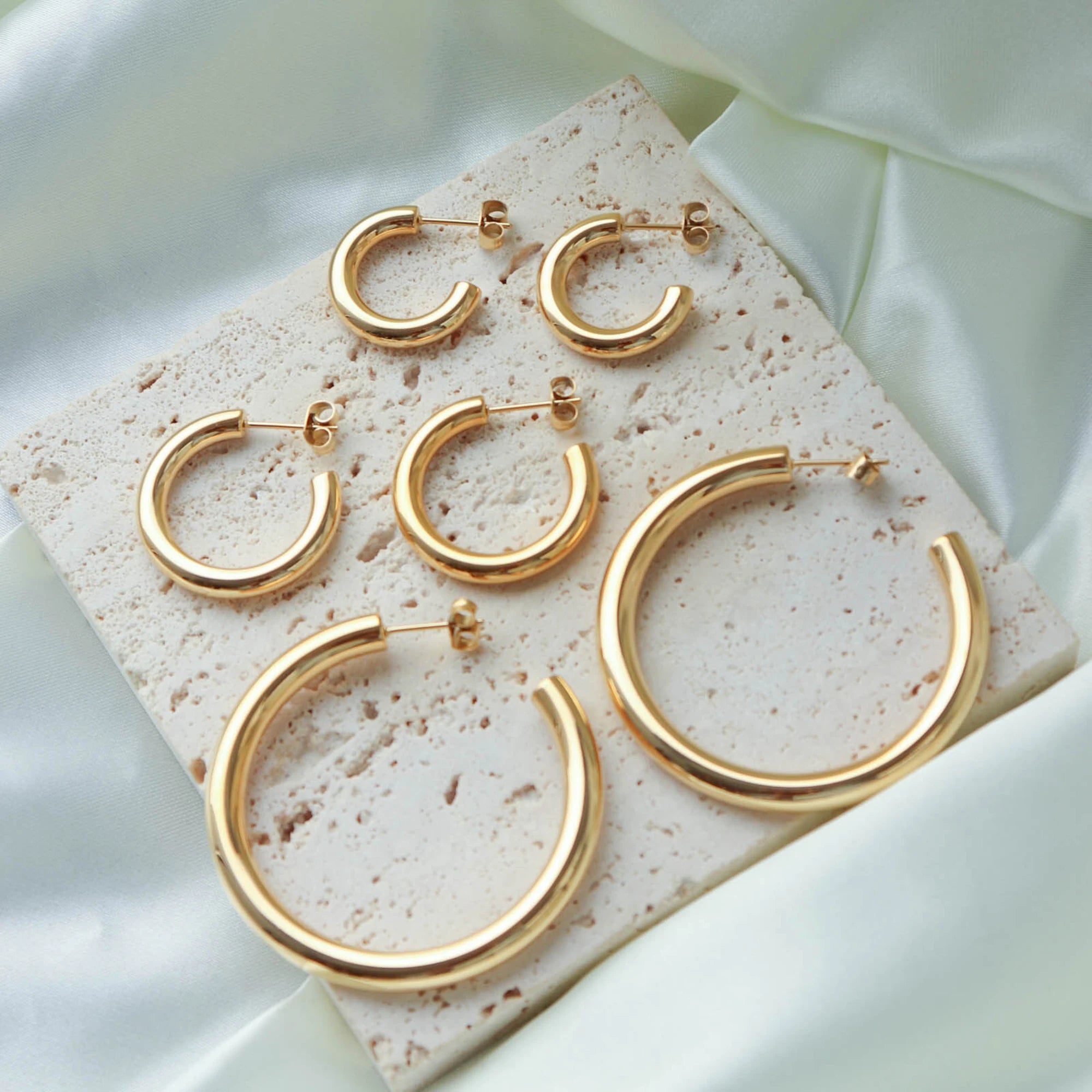 Chris April in Stock 316L Stainless Steel PVD Gold Plated Minimalist Hiphop Hoop Earring
