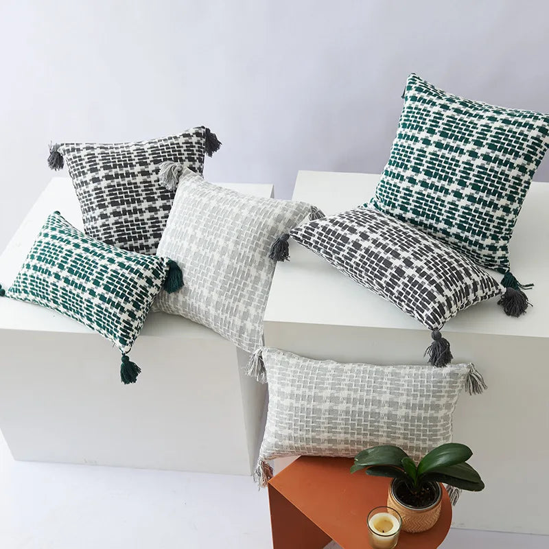 Younar Checks Throw Pillow Cover Cotton Square Pillow Case With Tassels Decorative Euro Cushion Case/