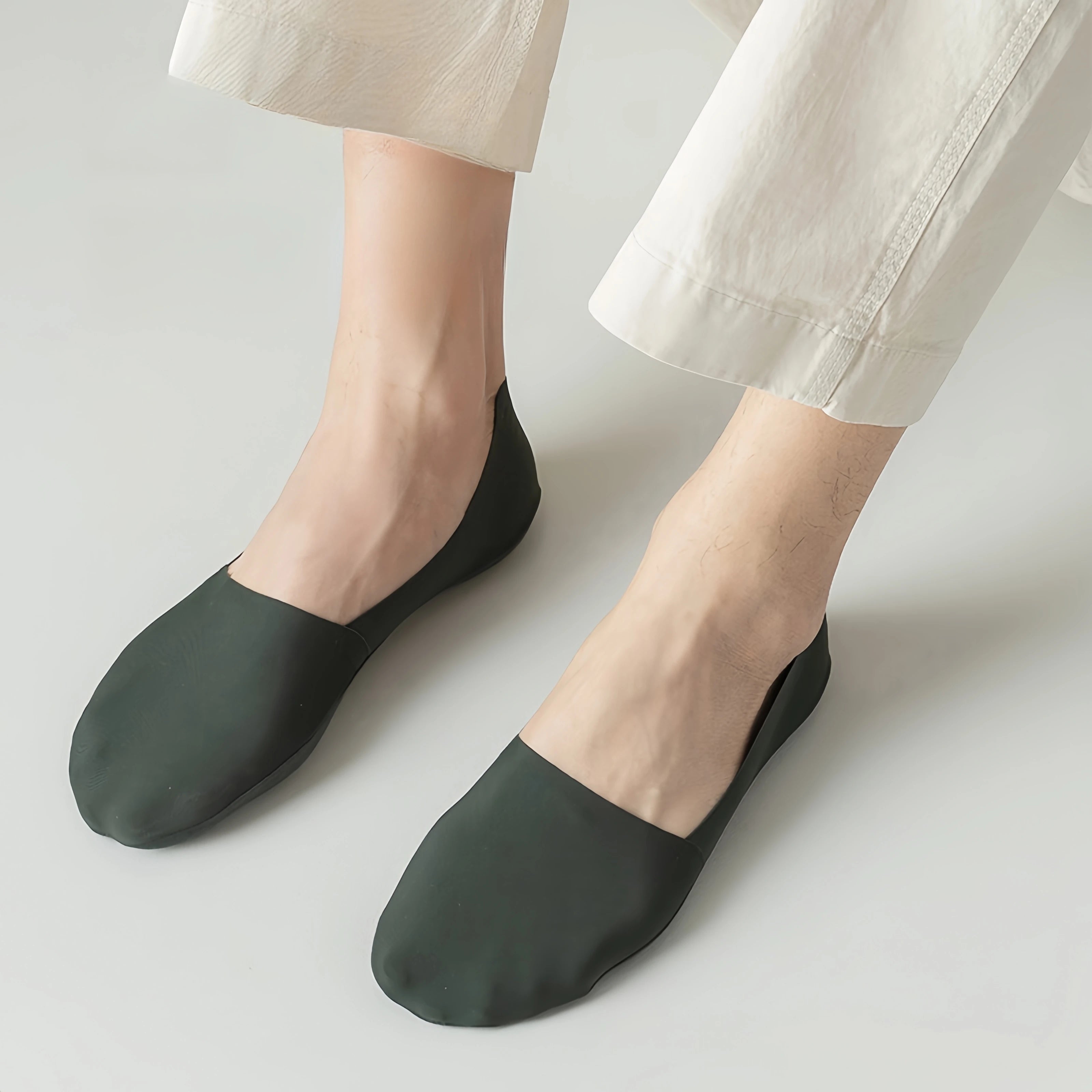 Hot Selling Men's Top Quality High Stretch Breathable Anti-slip Invisible Socks Combed Cotton Anti-odor Seamless No Show Socks