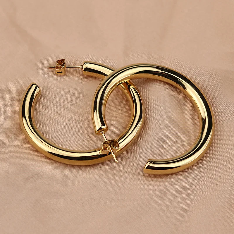 Europe United States Women's New Fashion Simple Stainless Steel 18K Gold Hollow Circle Exaggerated Thick Stud Earrings Wholesale