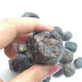 Wholesale Natural Round Rough Garnet Stone Raw Garnet Crystal Tumbled Healing Stones for Fengshui