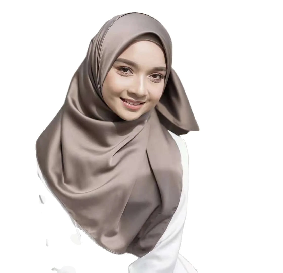 2022 New Stylish Malaysian Velvet Satin Silk Hijab Shades for Women Crepe Shawl Arabic Scarf for Spring Muslim Women