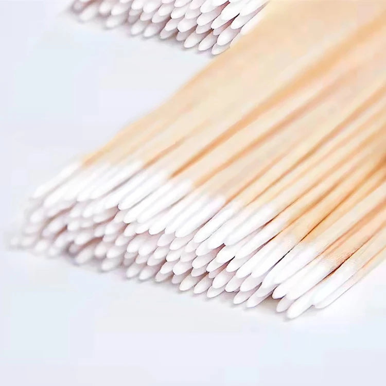 Wholesale 10cm Pointed Cotton Head Wooden Stick Tattoo Lipstick Cotton Swab Lip Cotton Buds Q-tips