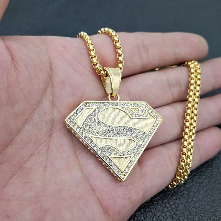 GZYS JEWELRY Personalized Design Superman Pendant Charm Necklace Hip Hop Jewelry Mens Heart Pendant Necklace