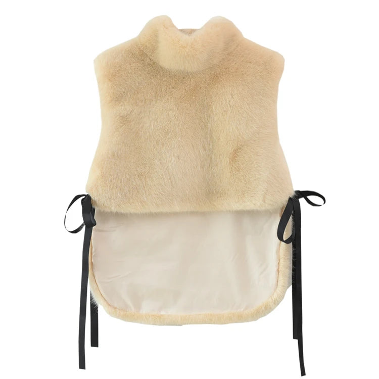 Short Winter Coat with Bow O-Neck Faux Mink Fur Poncho Woman's Loose Plaid Pattern Sleeveless Coat and Fake Fur Vest