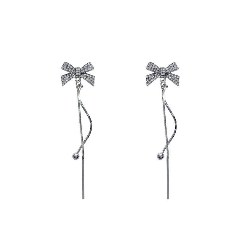 AA00925 Shiny Diamond Delicate Tassel Hot Sale Women Trendy Fashion Jewelry Dangle Bow Wedding Earrings