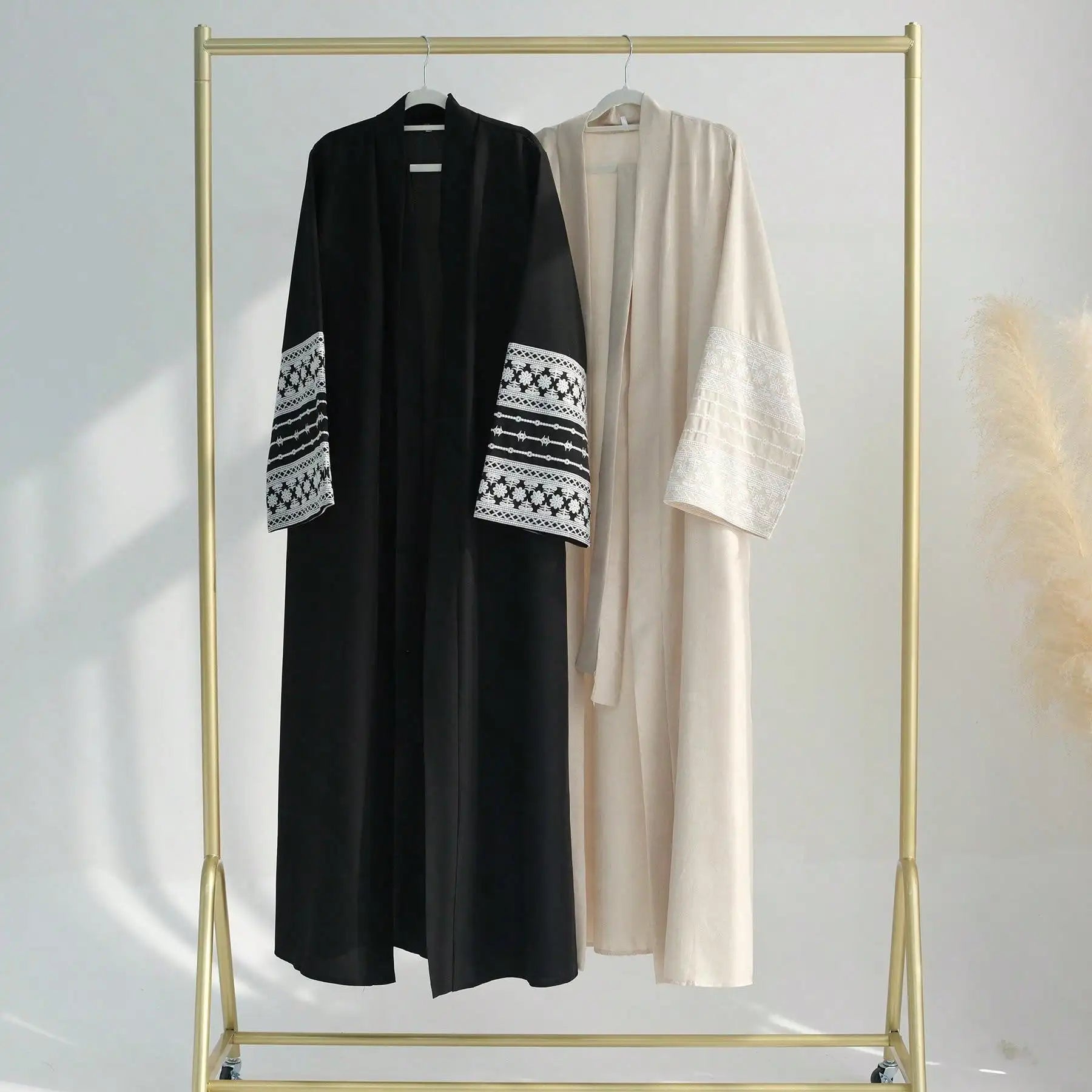 Yuxi   2024 Dubai Middle East Turkey Dubai Embroidered Elegant Cardigan Robe