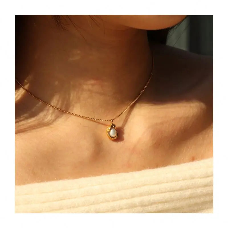 Chris April Non Tarnish PVD Gold Plated 316L Stainless Steel Natural Freshwater Pearl Necklace