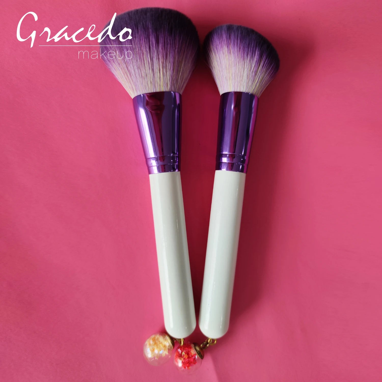 Gracedo Vegan Professional Makeup Brush Custom Logo Private Label for Concealer Lip Balm White Purple Wood Handle Synthetic Hair