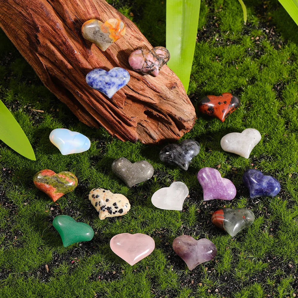 Polished Rare Wide Heart Shape Gemstone Hand Carved Reiki Healing Puffy Heart Quartz Crystal Carving/Crystal Heart