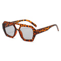 Wholesale Unisex Fashion Sunglasses 2023 with Custom Logo Metal Frame UV400 Lenses 10 Colors OEM/ODM Brand