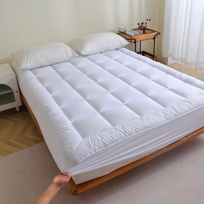 White Grey Mattress Pad Protector for Twin Full Queen King Beds Home Use