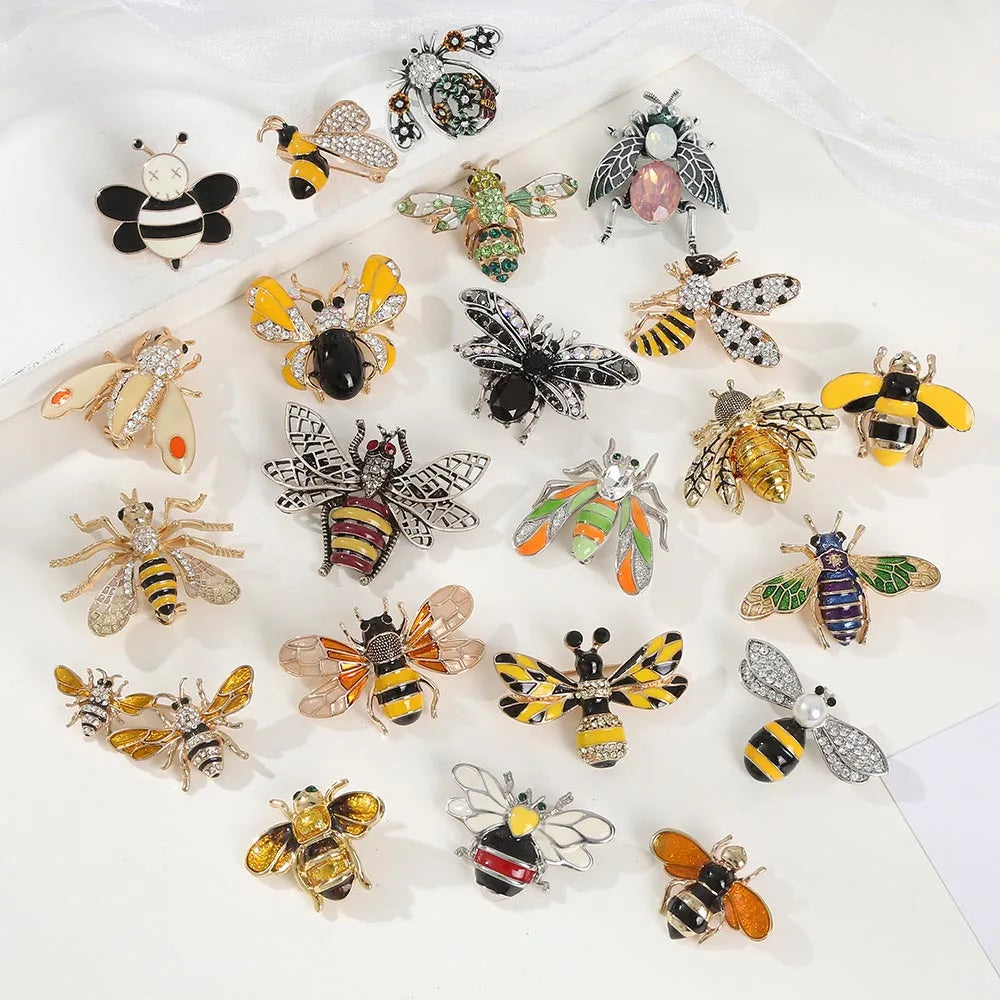 Fashion Diy Garment Decorative Ornament Corsage Crystal Rhinestone Insect Corsage Women Pearl Diamonds Bug Bee Lapel Pin Brooch