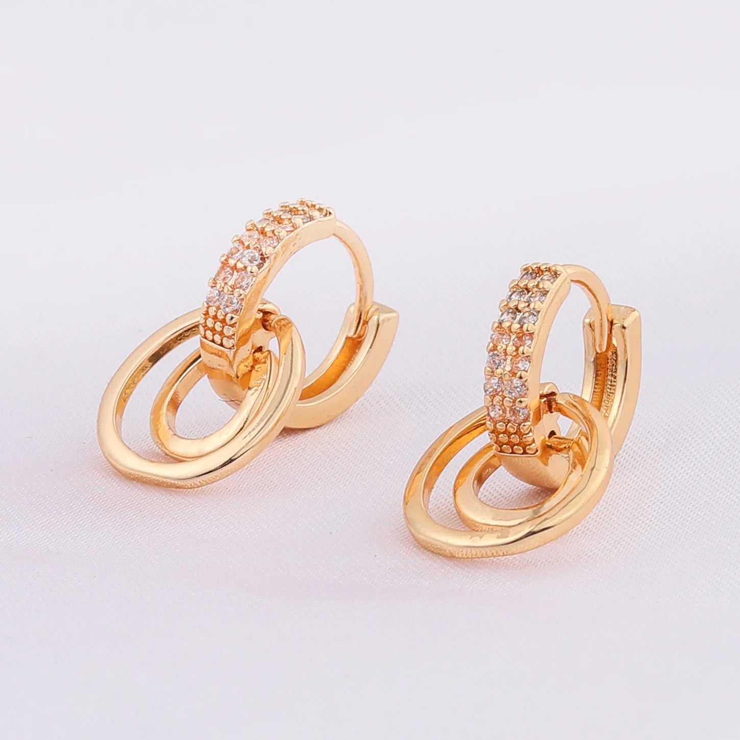 18k Gold Women Classic Jewelry Sales Europe and North American and European Fashion Hoop Shape Earrings