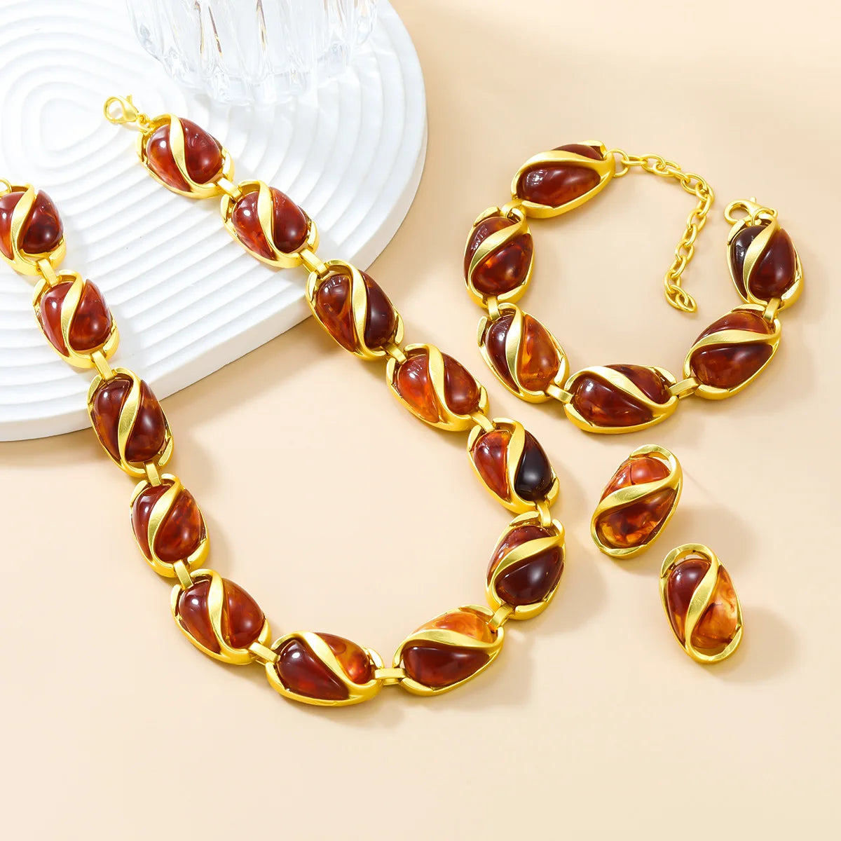 2024 New Arrival Fashion Jewelry European New Earrings Bracelet Necklace Set Multi Layer Oval Alloy Resin Earrings Jewelry