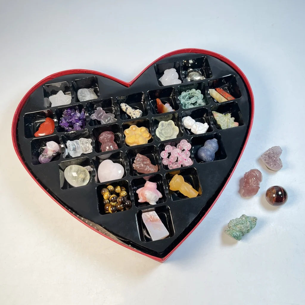 High Quality Crystal Festival Gift Box Best Selling Valentines Day Heart Shaped Crystal Carving Crystal Mystery Box Gifts